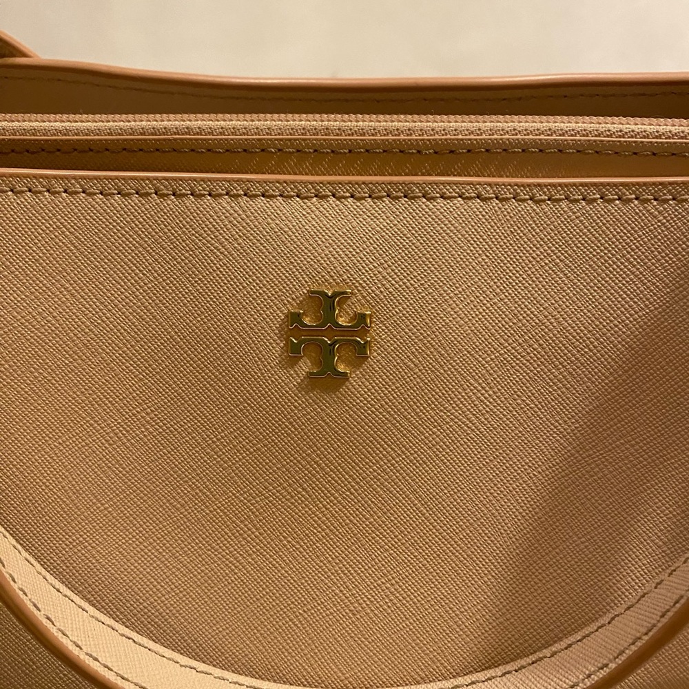 Tory Burch Cream Tote - Picture 2 of 10
